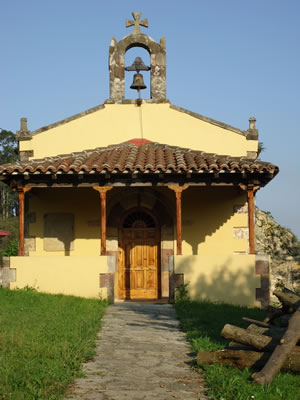 Capilla de San Lorenzo de Camás.